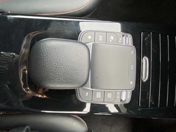 Mercedes-Benz Cla AMG Line