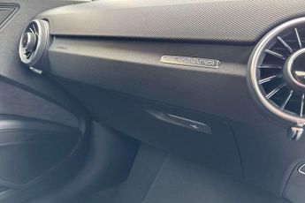 Audi TT TTS Black Edition