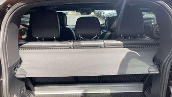 Land Rover Defender HSE