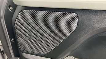 Land Rover Defender HSE