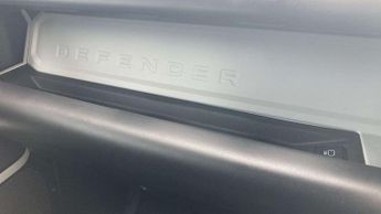 Land Rover Defender HSE