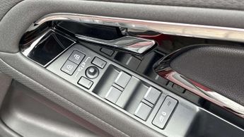Land Rover Range Rover Evoque R-Dynamic S