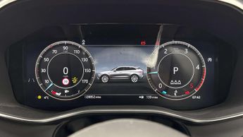 Jaguar F-PACE R-Dynamic HSE Black 90th Anniversary Edition