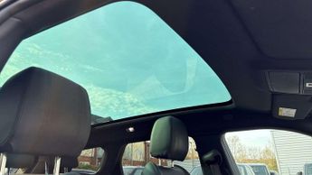 Land Rover Range Rover Evoque R-Dynamic HSE