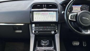 Jaguar F-PACE 300 Sport