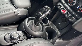 MINI Hatchback Cooper Exclusive