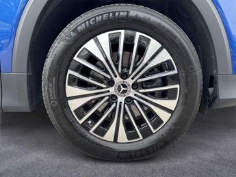 Mercedes-Benz EQB Sport Executive