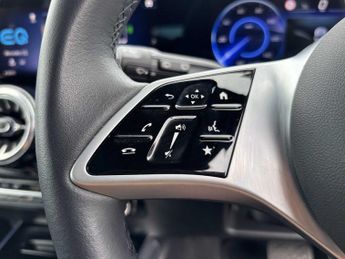 Mercedes-Benz EQB Sport Executive