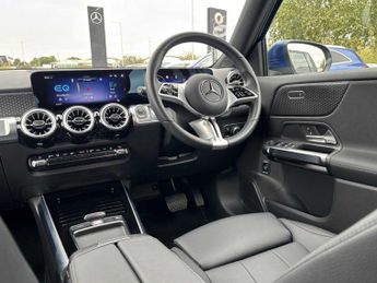 Mercedes-Benz EQB Sport Executive