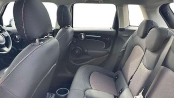 MINI Hatchback Cooper Classic