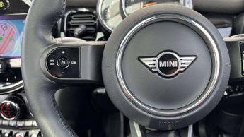 MINI Hatchback Cooper Classic