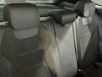 Mercedes-Benz GLA AMG Line