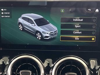 Mercedes-Benz GLA AMG Line