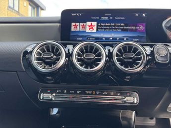 Mercedes-Benz Cla AMG Line