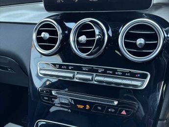 Mercedes-Benz Glc Coupe AMG Line