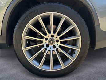 Mercedes-Benz Glc Coupe AMG Line