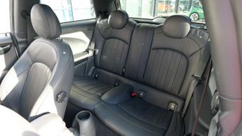 MINI Hatchback Cooper S Level 3