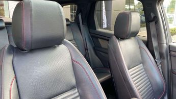 Land Rover Discovery Sport R-Dynamic SE