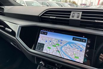 Audi Q3 Black Edition