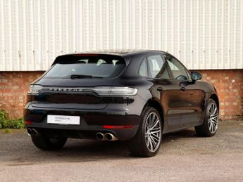 Porsche Macan 