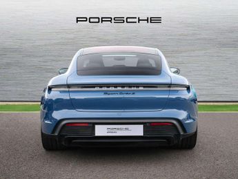 Porsche Taycan 