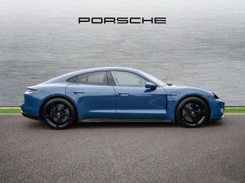 Porsche Taycan 