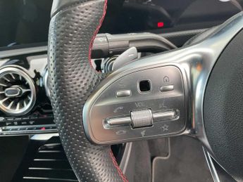 Mercedes-Benz Cla AMG Line