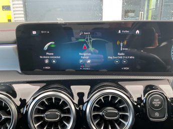 Mercedes-Benz Cla AMG Line