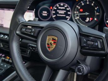 Porsche 911 [992] Carrera Coupe 