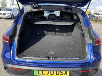 Mercedes-Benz EQC AMG Line