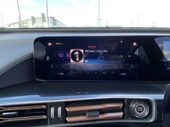 Mercedes-Benz EQC AMG Line