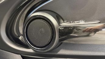 MINI Hatchback Cooper Classic