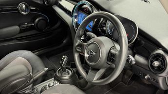 MINI Hatchback Cooper Classic