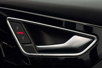Audi Q4 S Line