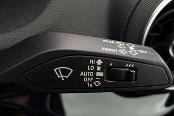 Audi Q2 Black Edition