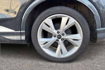 Audi Q4 S Line