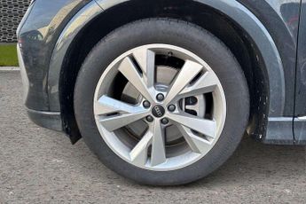 Audi Q4 S Line
