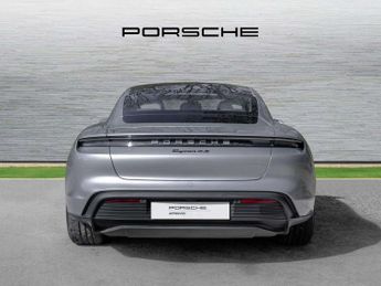 Porsche Taycan 