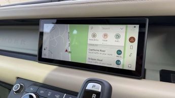 Land Rover Defender HSE