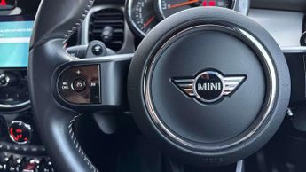MINI Hatchback Cooper S Exclusive