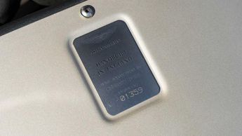 Aston Martin Vanquish 