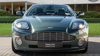 Aston Martin Vanquish 