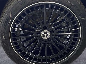 Mercedes-Benz EQB Urban Edition