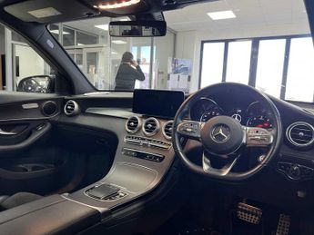 Mercedes-Benz GLC AMG Line