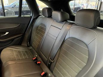 Mercedes-Benz GLC AMG Line