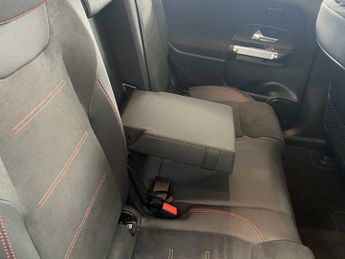 Mercedes-Benz EQB AMG Line Premium