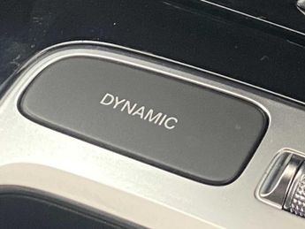 Mercedes-Benz EQB AMG Line Premium