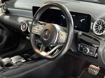 Mercedes-Benz Cla AMG Line