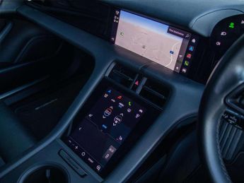 Porsche Taycan Saloon 