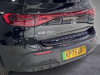 Mercedes-Benz EQB Urban Edition